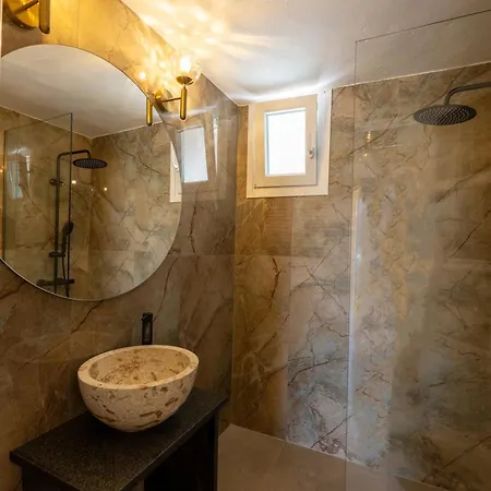 Archontiko 1922 アルゴストリオン